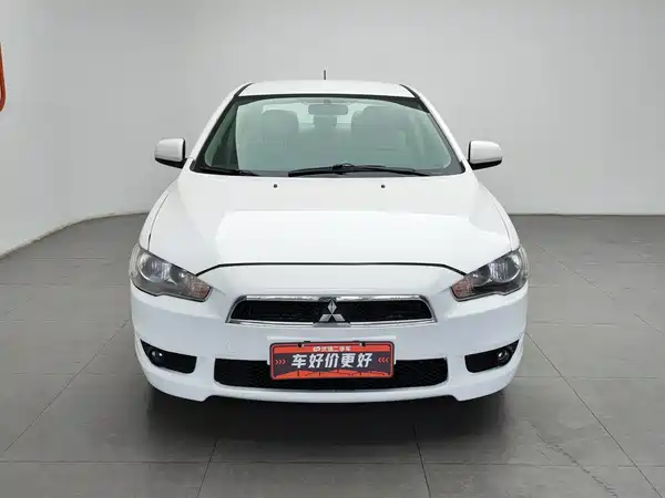 Mitsubishi Lancer EX 2010