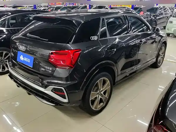 Audi Q2L 2022