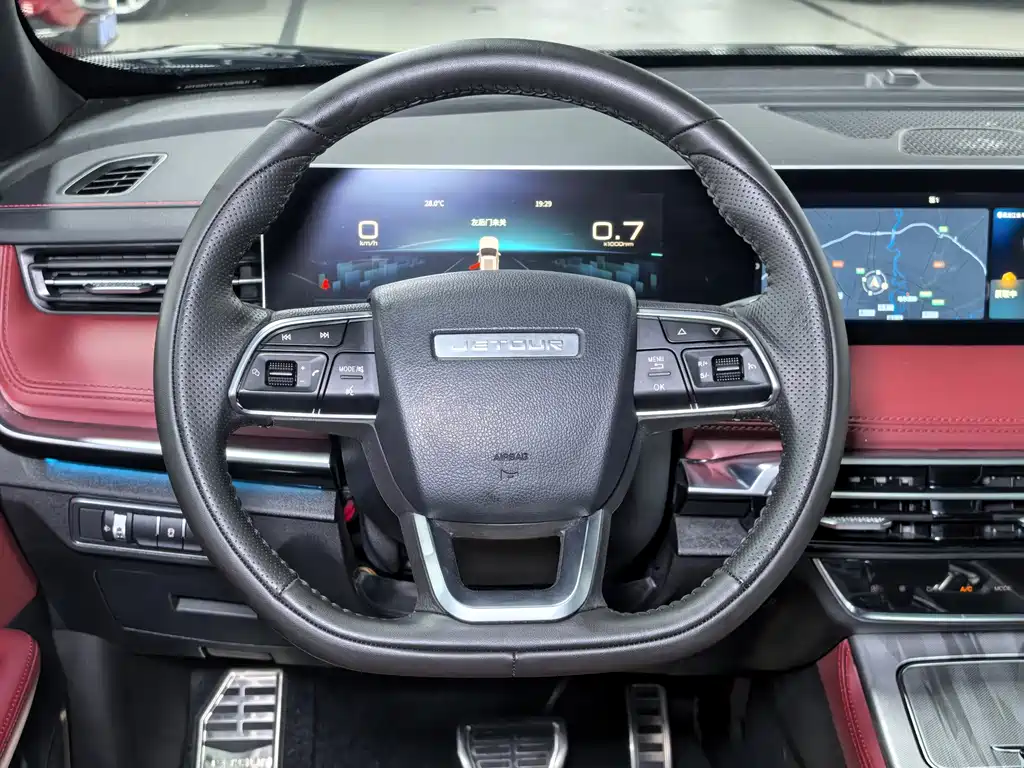 Jetour Jietu X70 PLUS 2023 — фото 12