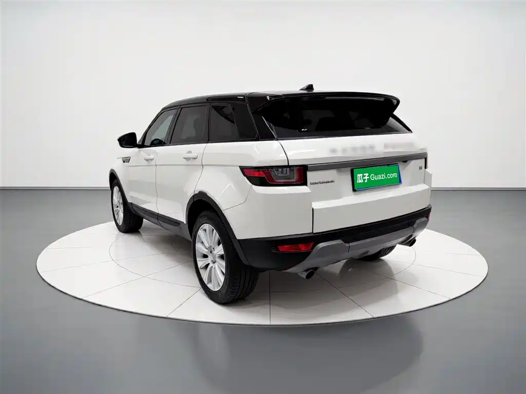 Land Rover Evoque 2017 — фото 23