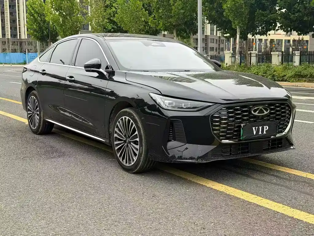 Chery Fengyun A8L 2025 — фото 3