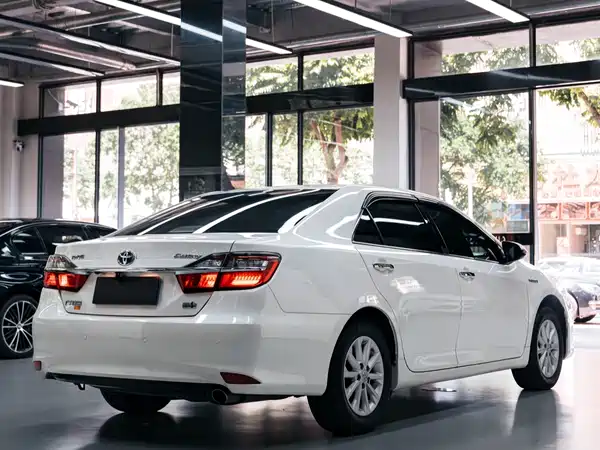 Toyota Camry 2016