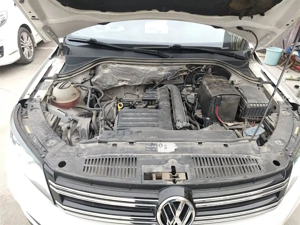 Volkswagen Tiguan 2017 — фото 20