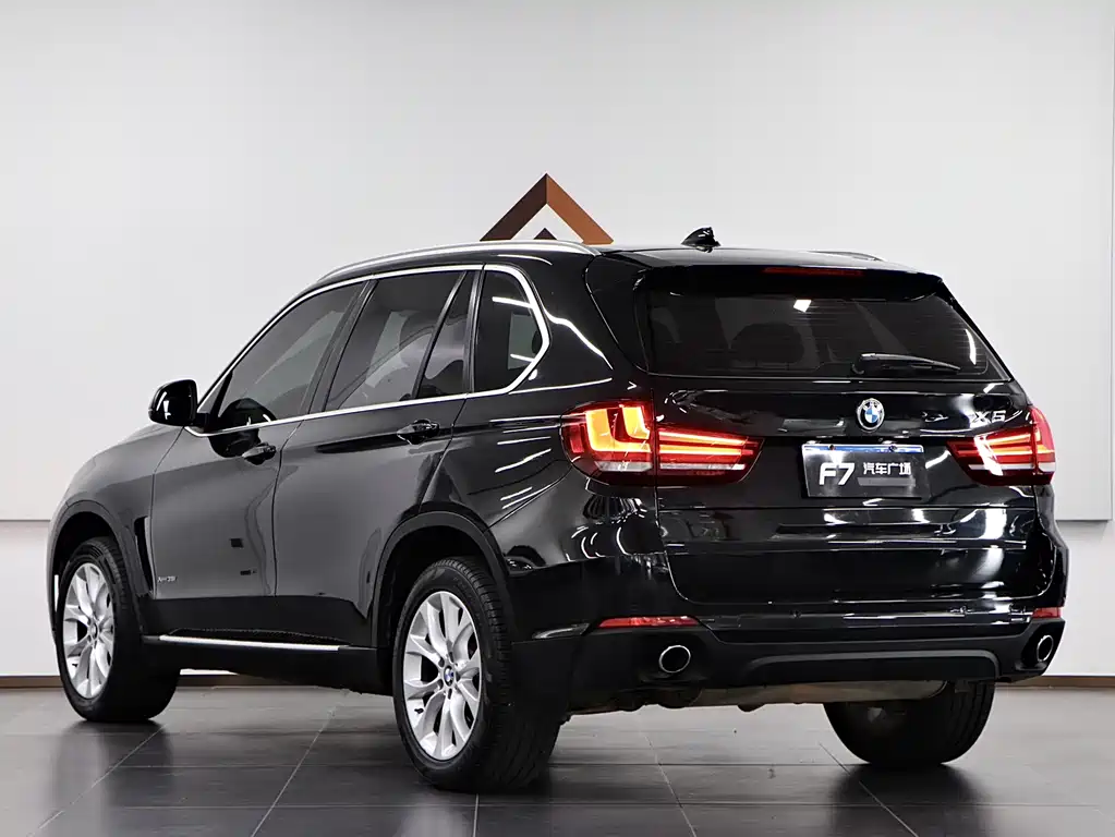 BMW X5 2015 — фото 4