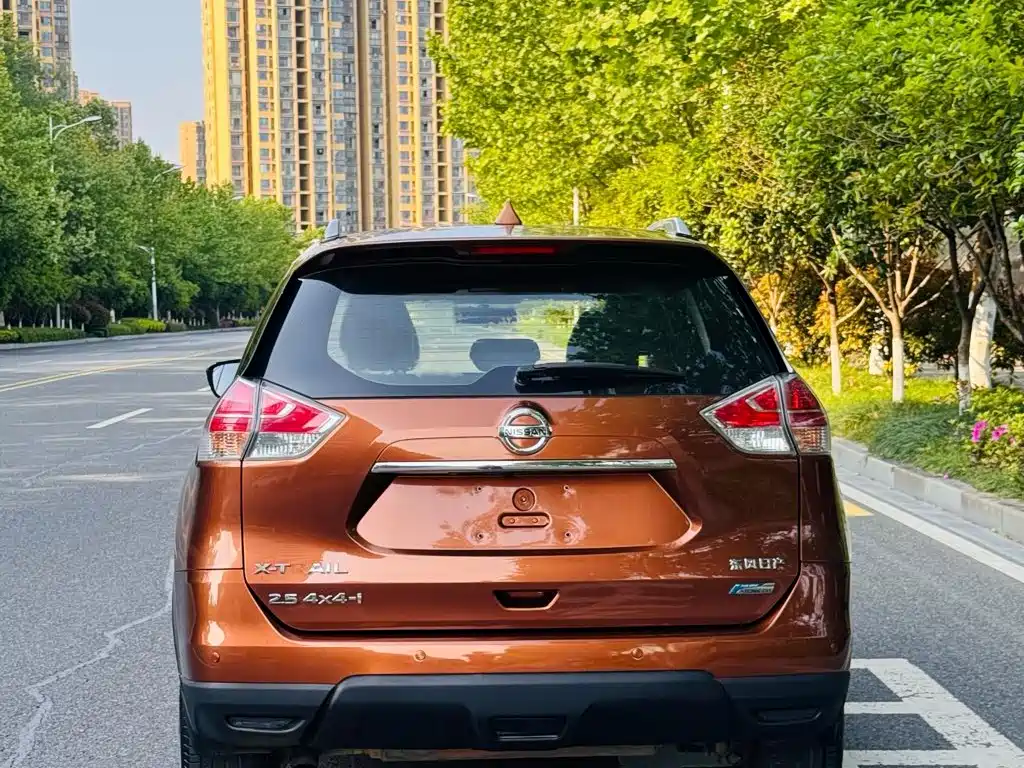 Nissan X-Trail 2014