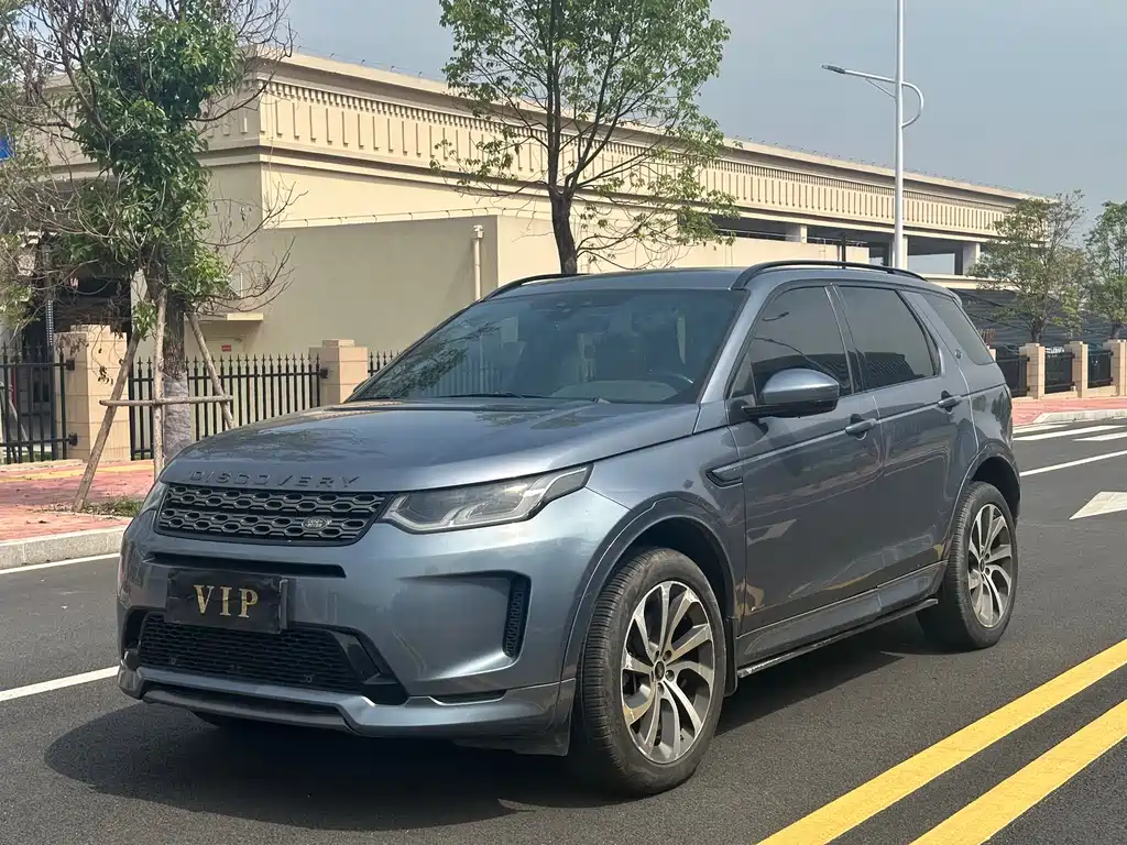 Land Rover Discovery Sport 2021 — фото 1
