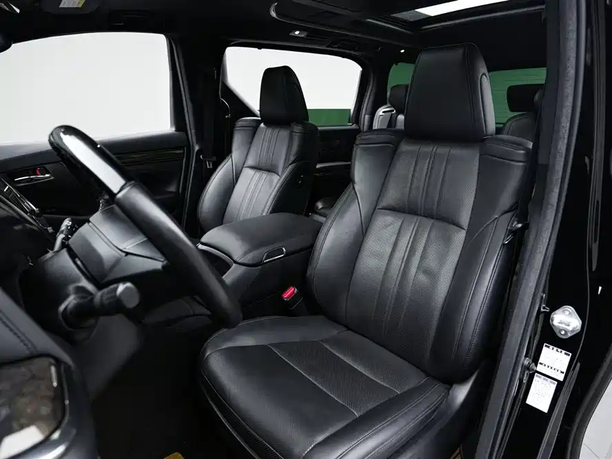 Toyota Vellfire 2021 — фото 9