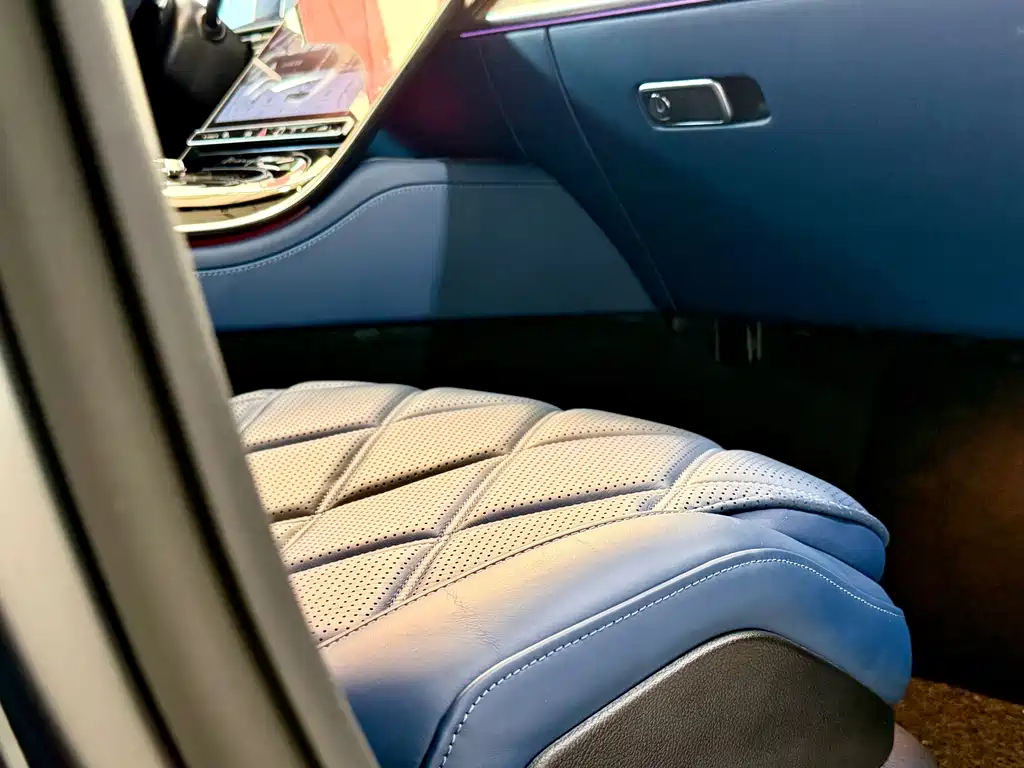 Mercedes-Benz S-Class 2023 — фото 24