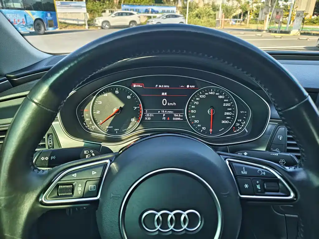 Audi A7 2018 — фото 12