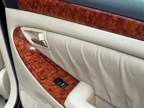 Toyota Crown 2006
