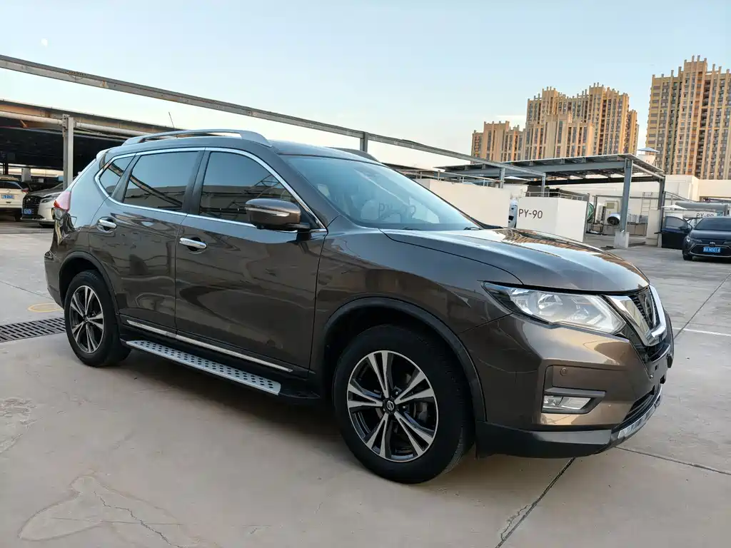 Nissan X-Trail 2019 — фото 2