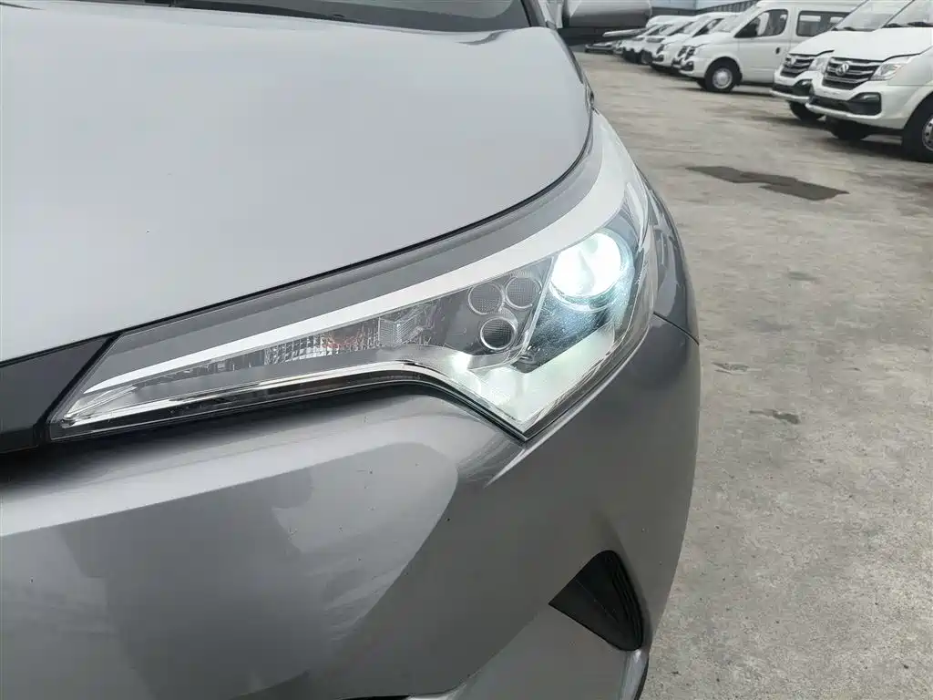 Toyota IZOA 2019 — фото 24