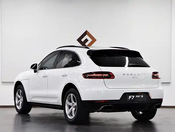Porsche Macan 2017