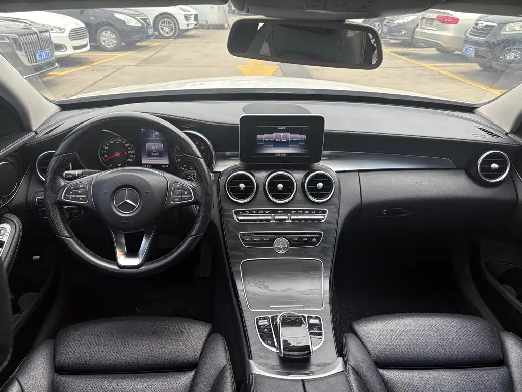 Mercedes-Benz C-Class 2015