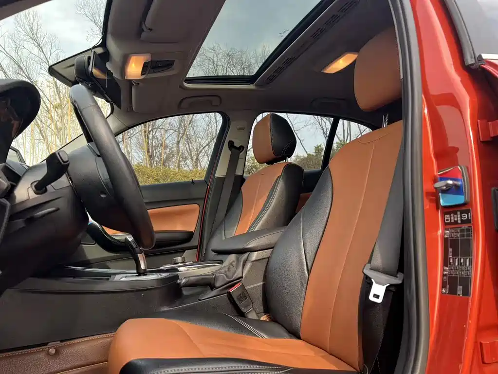 BMW 1 Series 2015 — фото 15