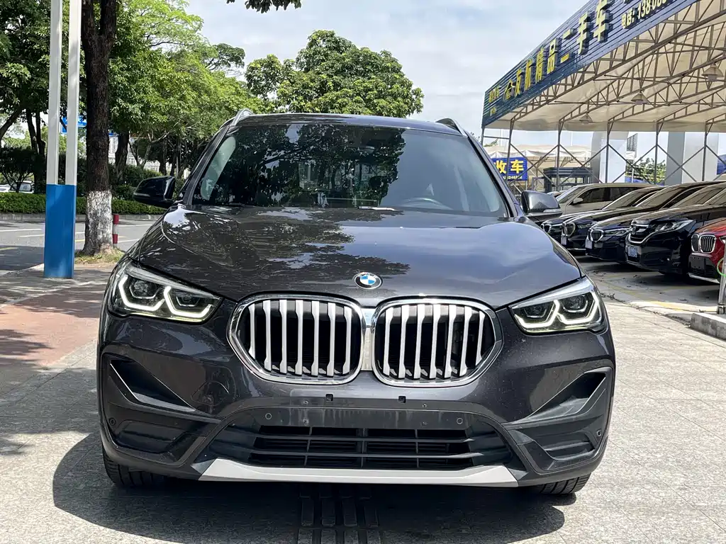 BMW X1 2021 — фото 2