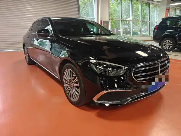 Mercedes-Benz E-Class 2021