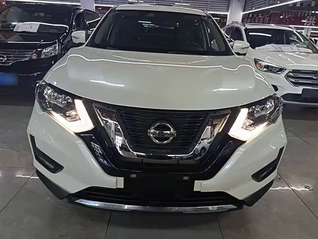 Nissan X-Trail 2018 — фото 3