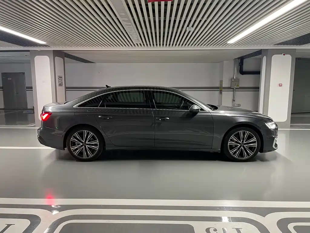 Audi A6L 2023 — фото 26