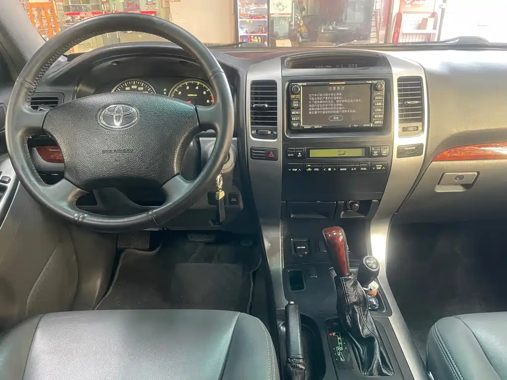 Toyota Prado 2004