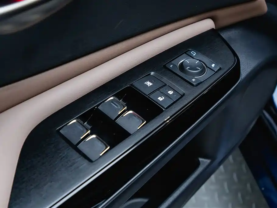 Lexus ES 2023 — фото 17