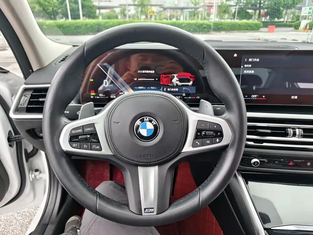 BMW 3 Series 2023 — фото 19