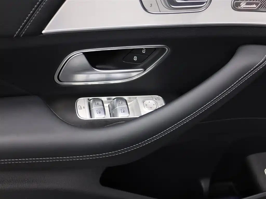 Mercedes-Benz GLE AMG 2024 — фото 7