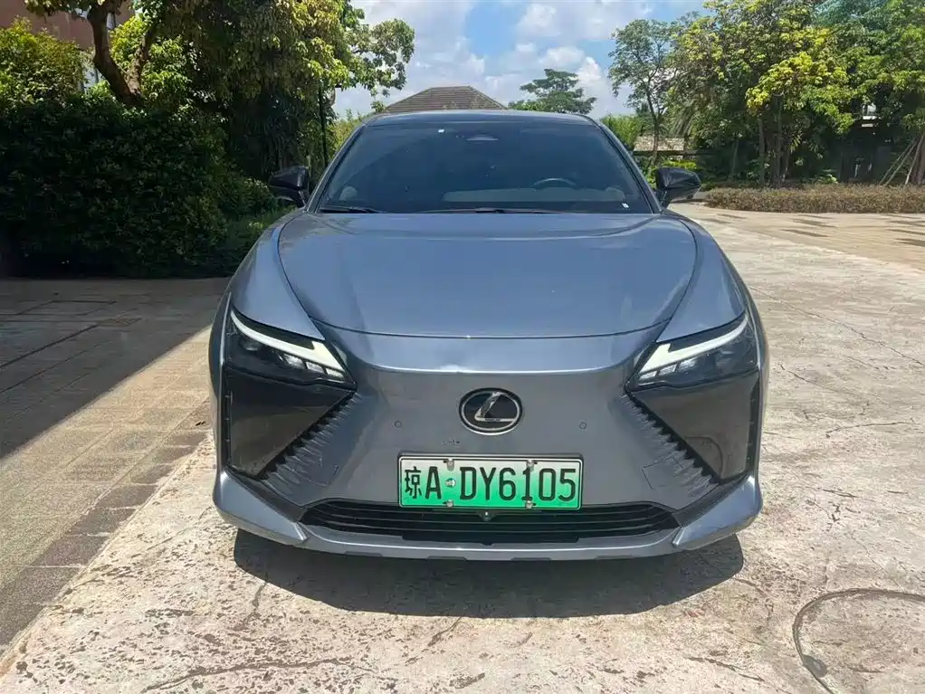 Lexus RZ 2023 — фото 3