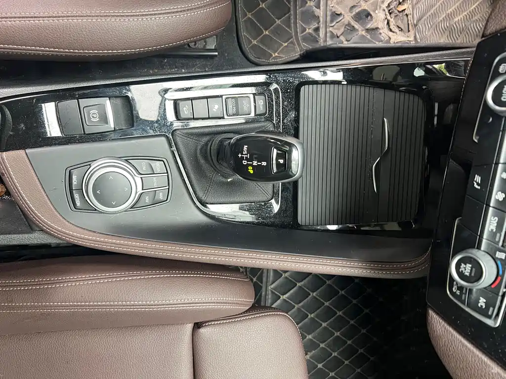 BMW X1 2020 — фото 10