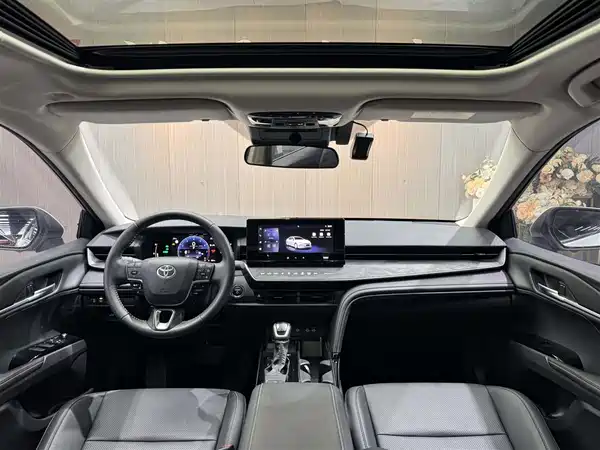 Toyota Camry 2024