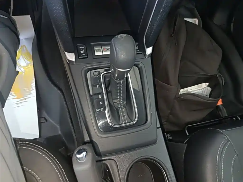 Subaru Forester 2016 — фото 14