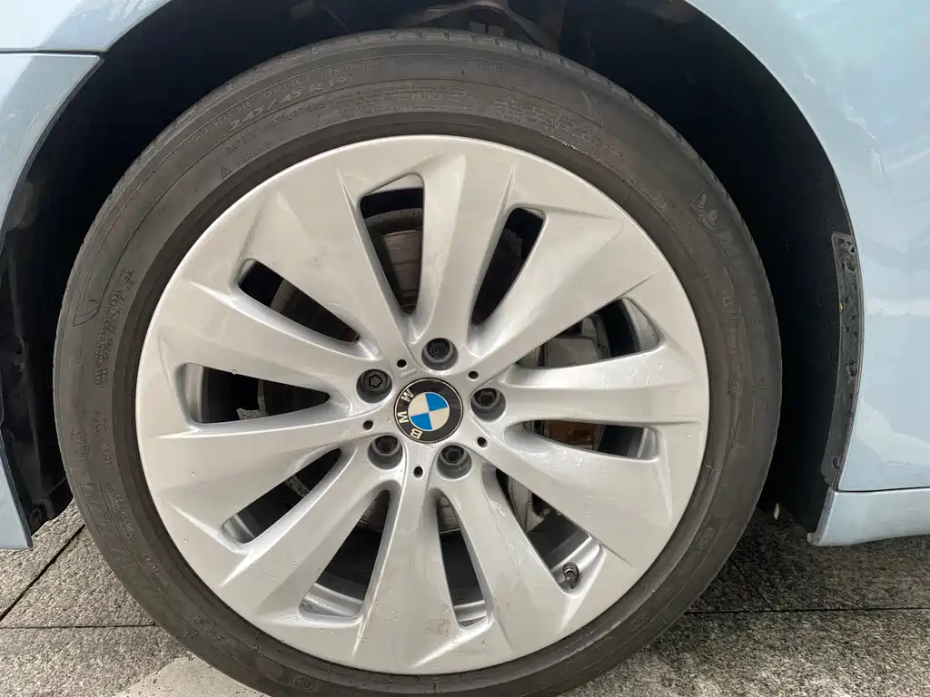 BMW 7 Series 2013 — фото 23