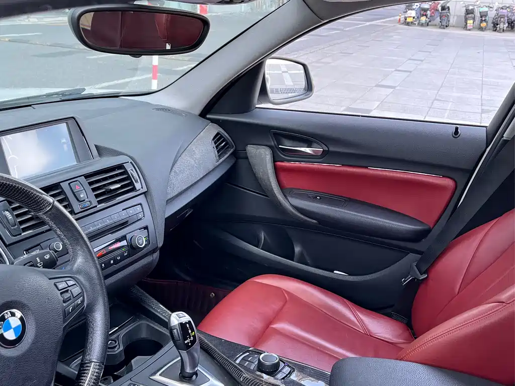 BMW 1 Series 2014 — фото 19