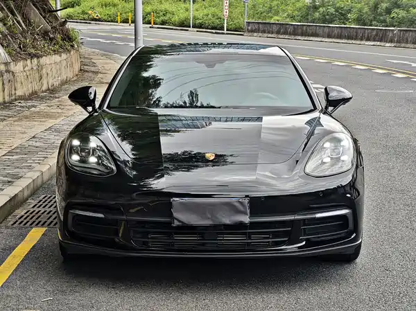 Porsche Panamera 2017