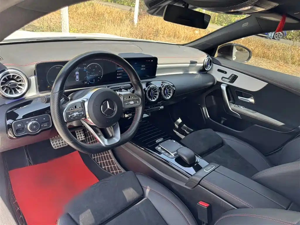 Mercedes-Benz CLA 2023 — фото 14