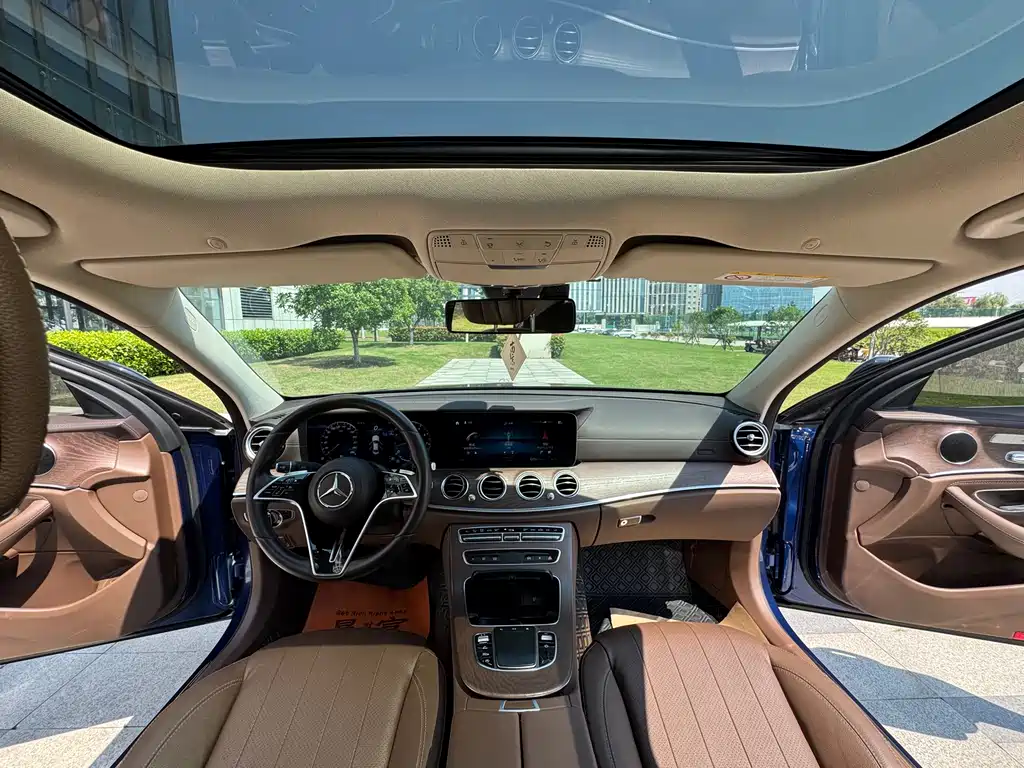 Mercedes-Benz E-Class 2021 — фото 20