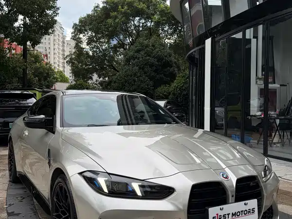 BMW M4 2024
