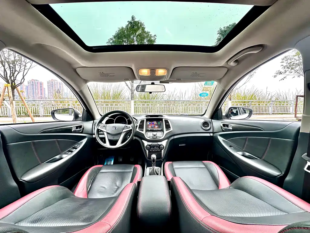 Changan Eado XT 2015 — фото 30