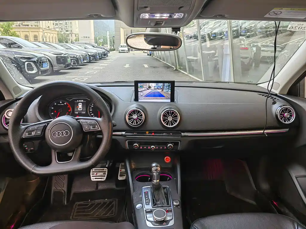 Audi A3 2015 — фото 4