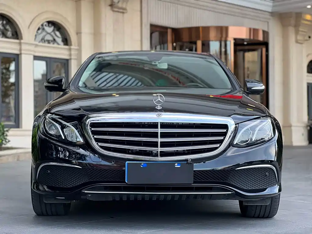 Mercedes-Benz E-Class 2017 — фото 2