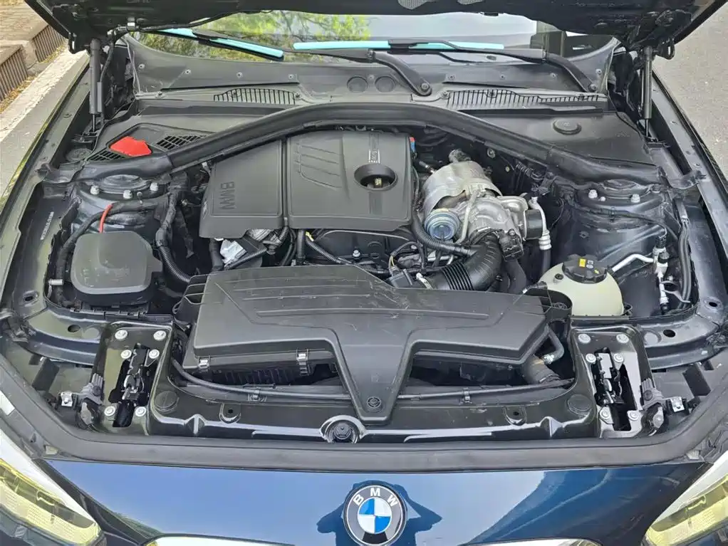 BMW 1 Series 2016 — фото 17