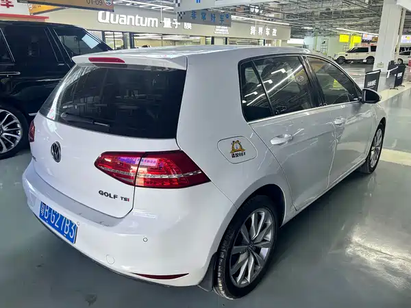 Volkswagen Golf 2014