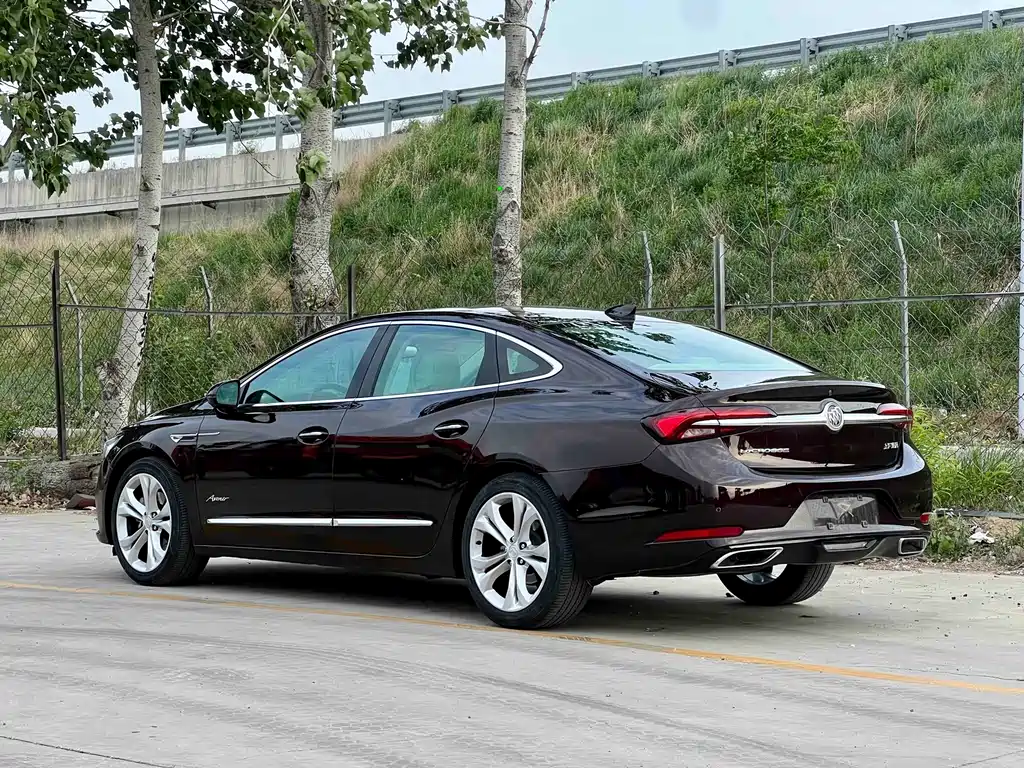 Buick LaCrosse 2020 — фото 3