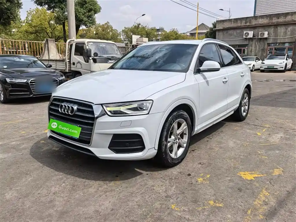 Audi Q3 2016 — фото 2