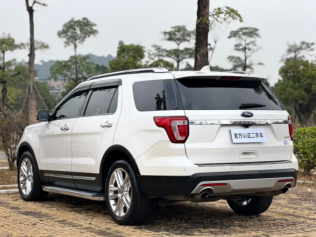 Ford Explorer 2018 — фото 5