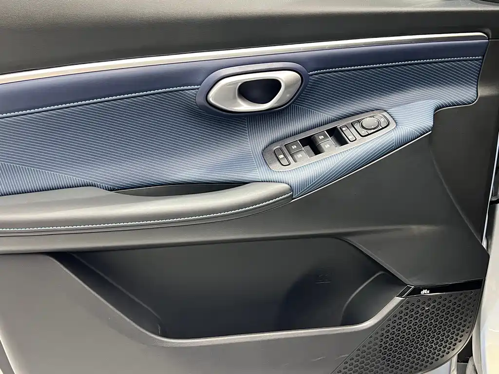 GAC Motor Trumpchi GS3 2024 — фото 18