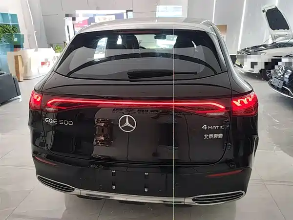 Mercedes-Benz EQE SUV 2024