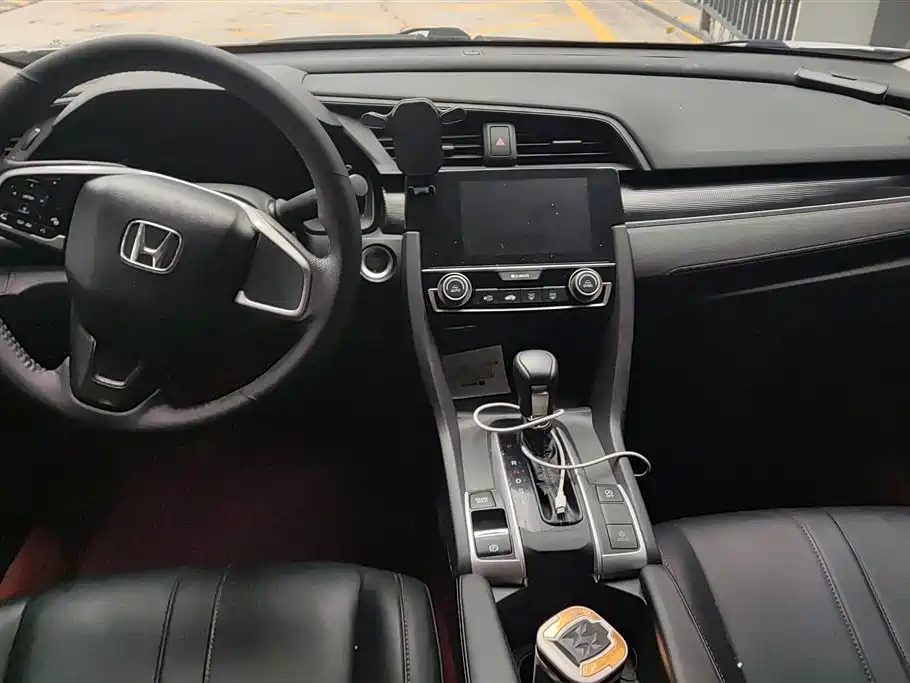 Honda Civic 2021 — фото 12
