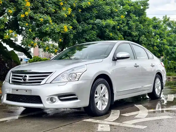 Nissan Teana 2010