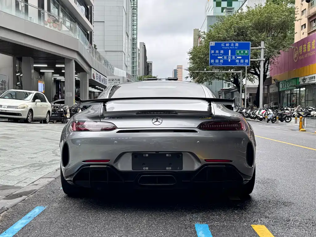 Mercedes-Benz AMG GT 2020 — фото 16